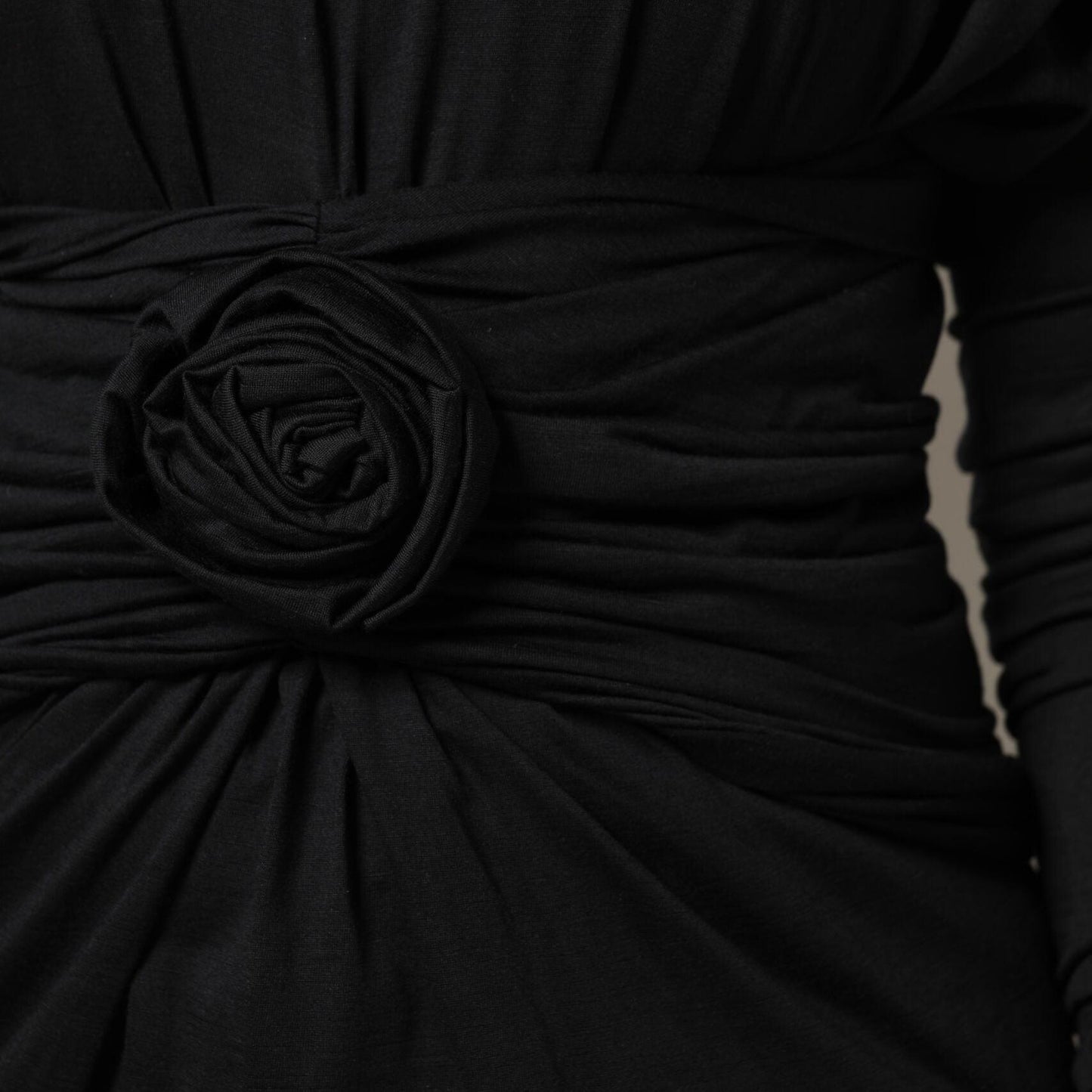 Dolce & Gabbana Black Wool Long Sleeves Sheath Midi Dress