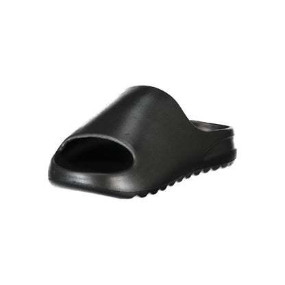 Norway 1963 Black Polyurethane Women's Slipper