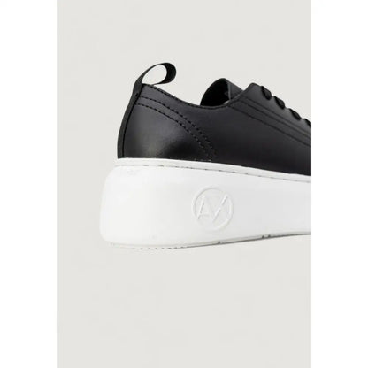 Armani Exchange sorte lækre sneakers med hvid gummisål og logo