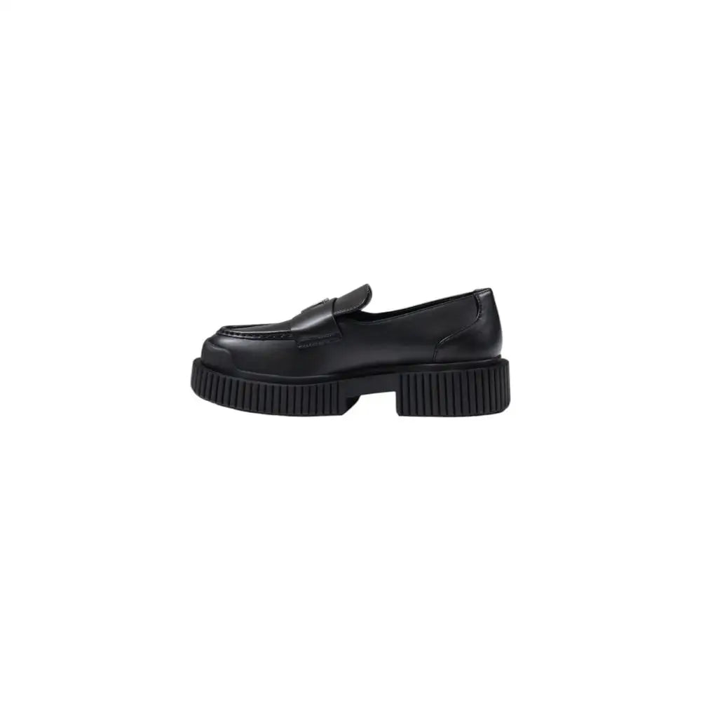 Armani Exchange Black Leather Platform