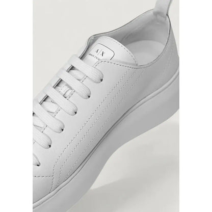 Armani exchange hvide lædersneakers med minimalistisk design