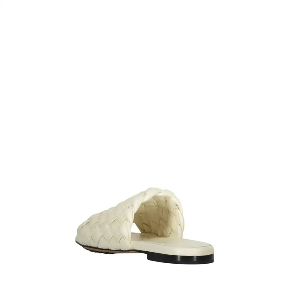 Bottega Veneta White Lamb Leather Mules - Ballerinasko