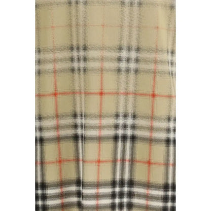 Burberry multicolor cotton t-shirt med beige sort hvid rød ternmønster halsduk