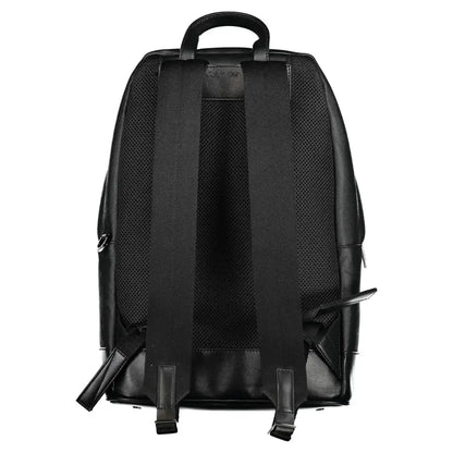 Calvin Klein black polyester backpack med meshpaneler og justerbare stropper