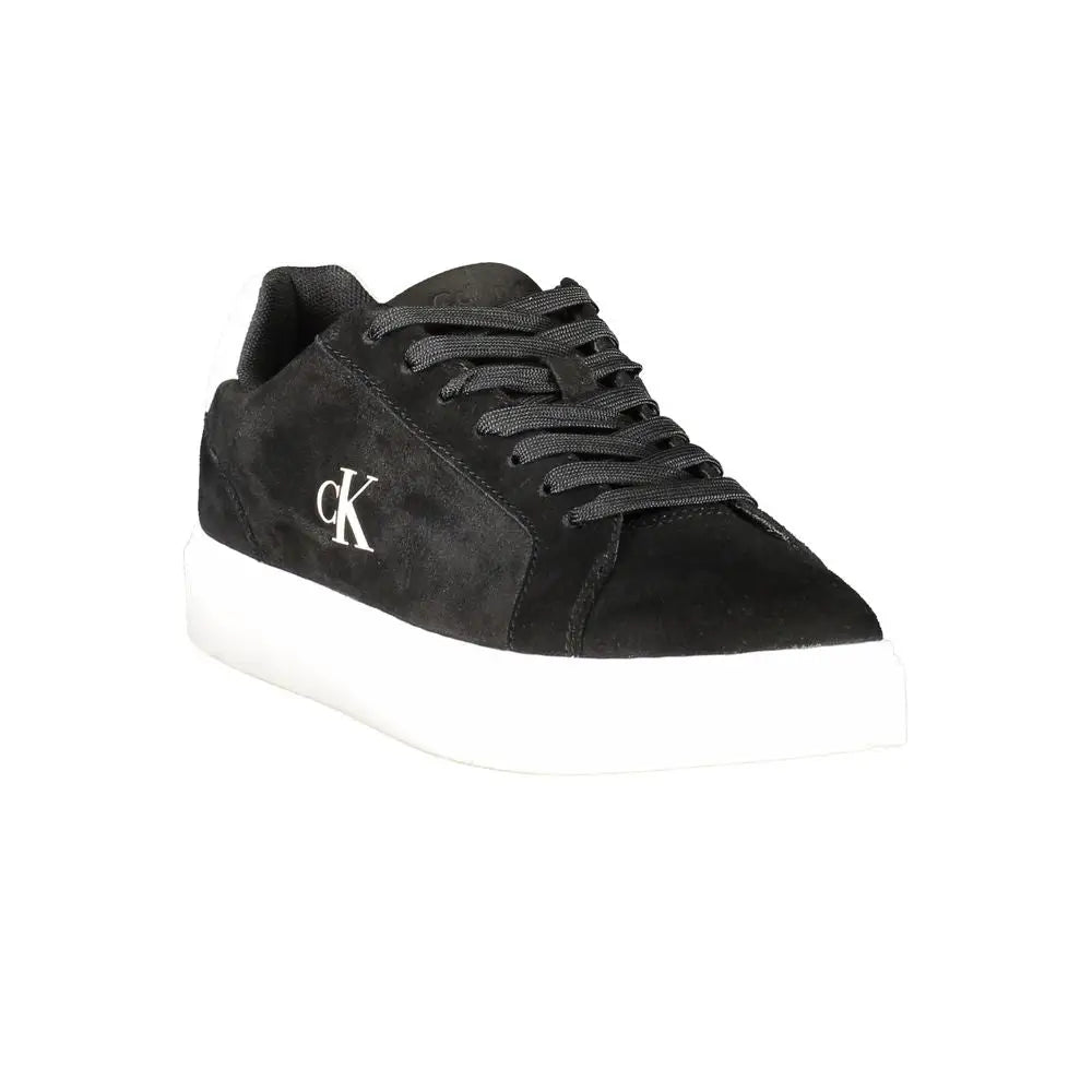 Calvin Klein sorte polyester sneakers i sort semsket med hvid gummisål og CK-logo