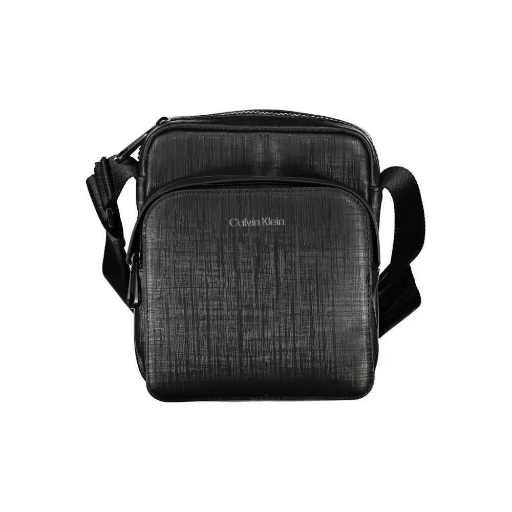 Calvin Klein Elegant Black Shoulder Bag with Contrasting Details - Skuldertasker