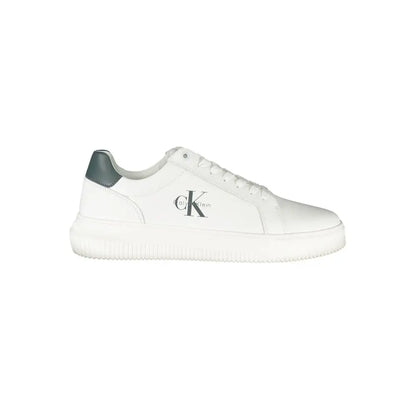 Calvin Klein white leather herresneakers med grøn hælflap og sort logo