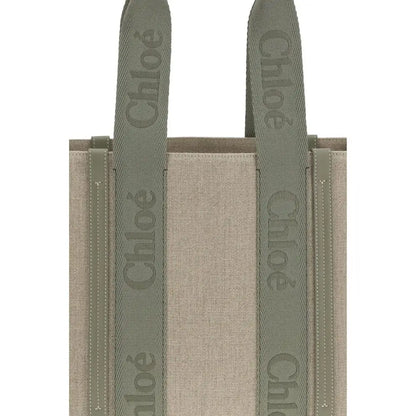 Beige linned skuldertaske med olivengrøn canvas og Chloé-mærke