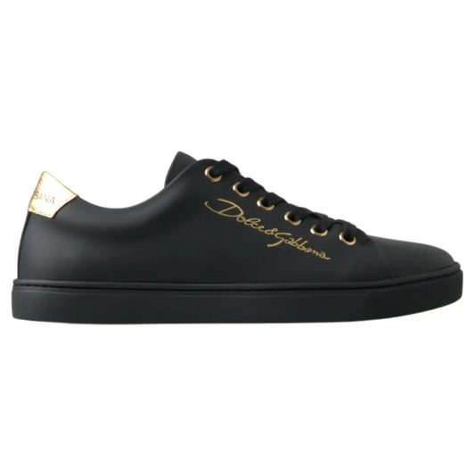 Sorte Dolce & Gabbana sneakers i læder med guld branding, passer perfekt