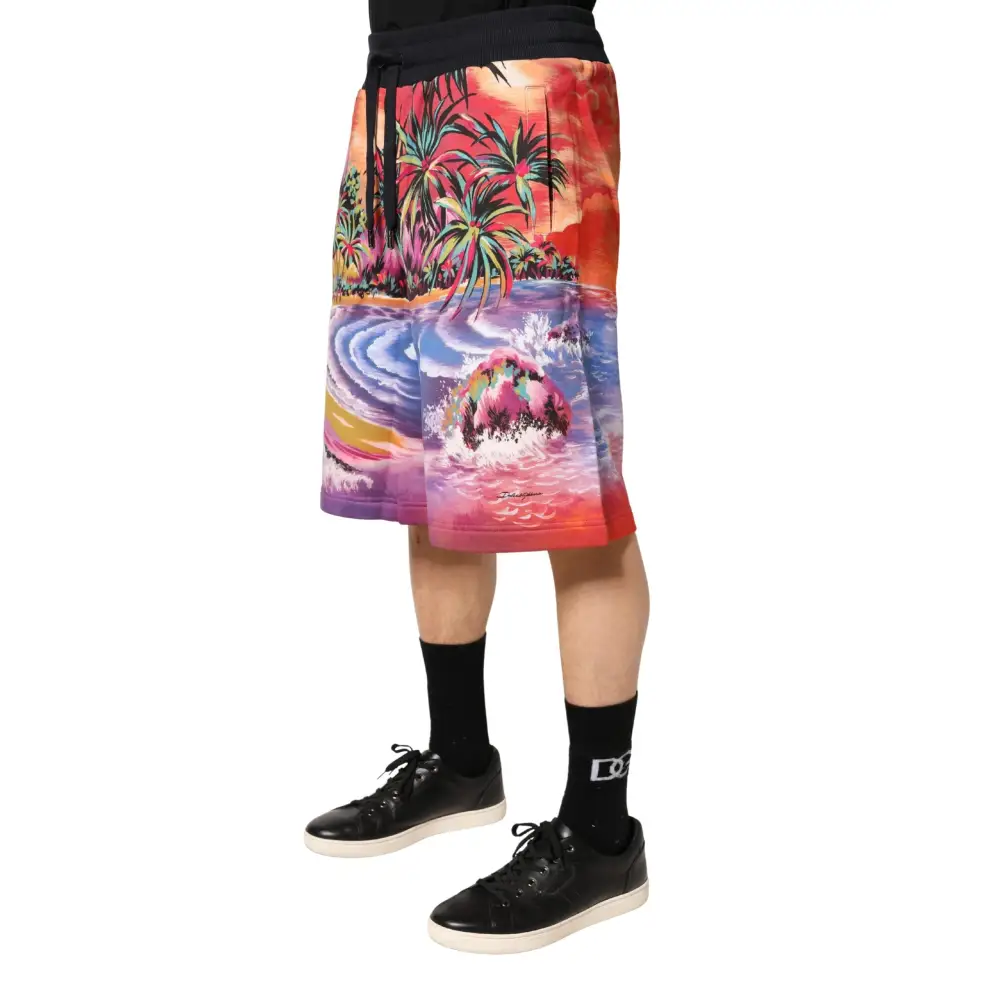 Dolce & Gabbana bermuda shorts med multicolor graphic print af tropisk strand