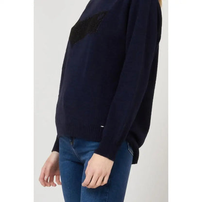 Gas navy blue marabou sweatshirt med sort sequinplet på brystet