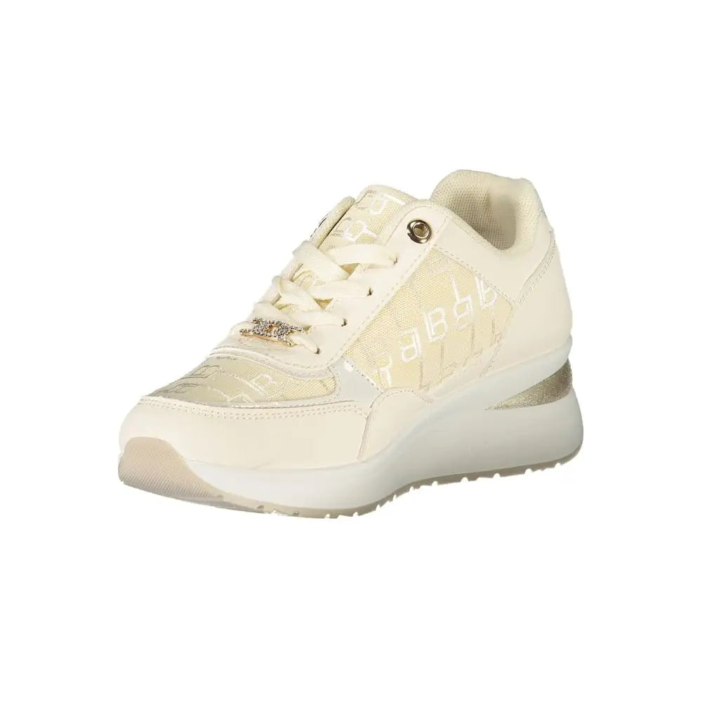 Laura Biagiotti white polyester sneakers med cremefarvet lace-up design, tekstureret mesh-panel og guldaccents