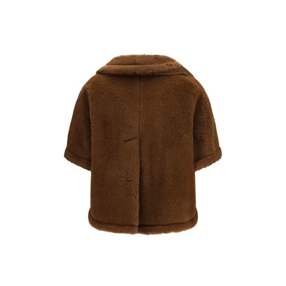 Cozy Max Mara vicugna pacos coat in brown faux fur with plush texture and short sleeves