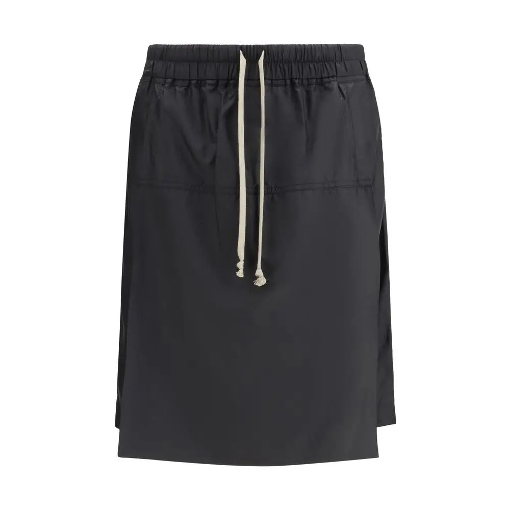 Sorte Moncler x Rick Owens bermuda shorts i sort satin med elastik talje og cremede snører