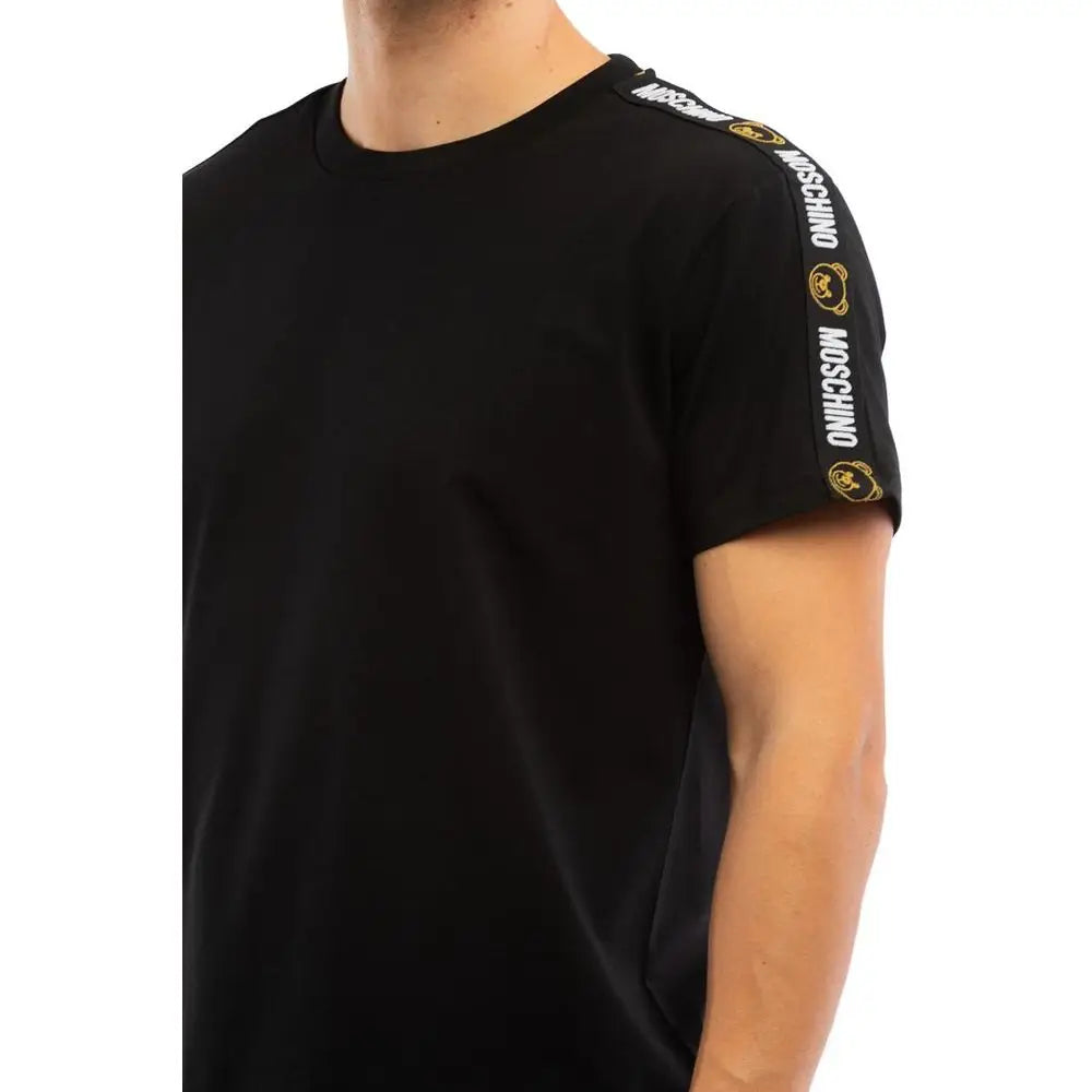 Sort sort Moschino T-shirt i bomuld med logo på ærmet