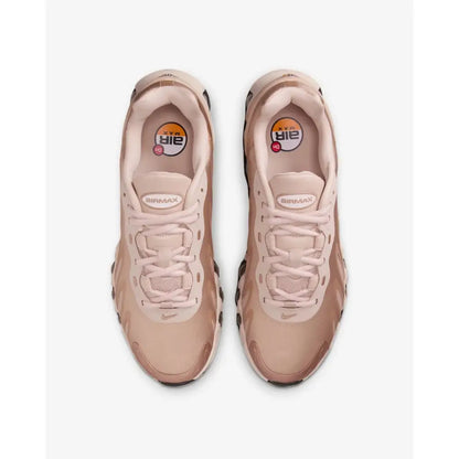 Nike - Nike Air Max Dn8 - Sneakers