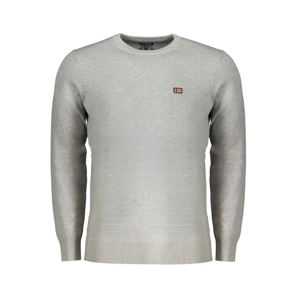 Lyst grå crewneck sweater med flagflet og Norge 1963 patch. Spar 30-70% på mode