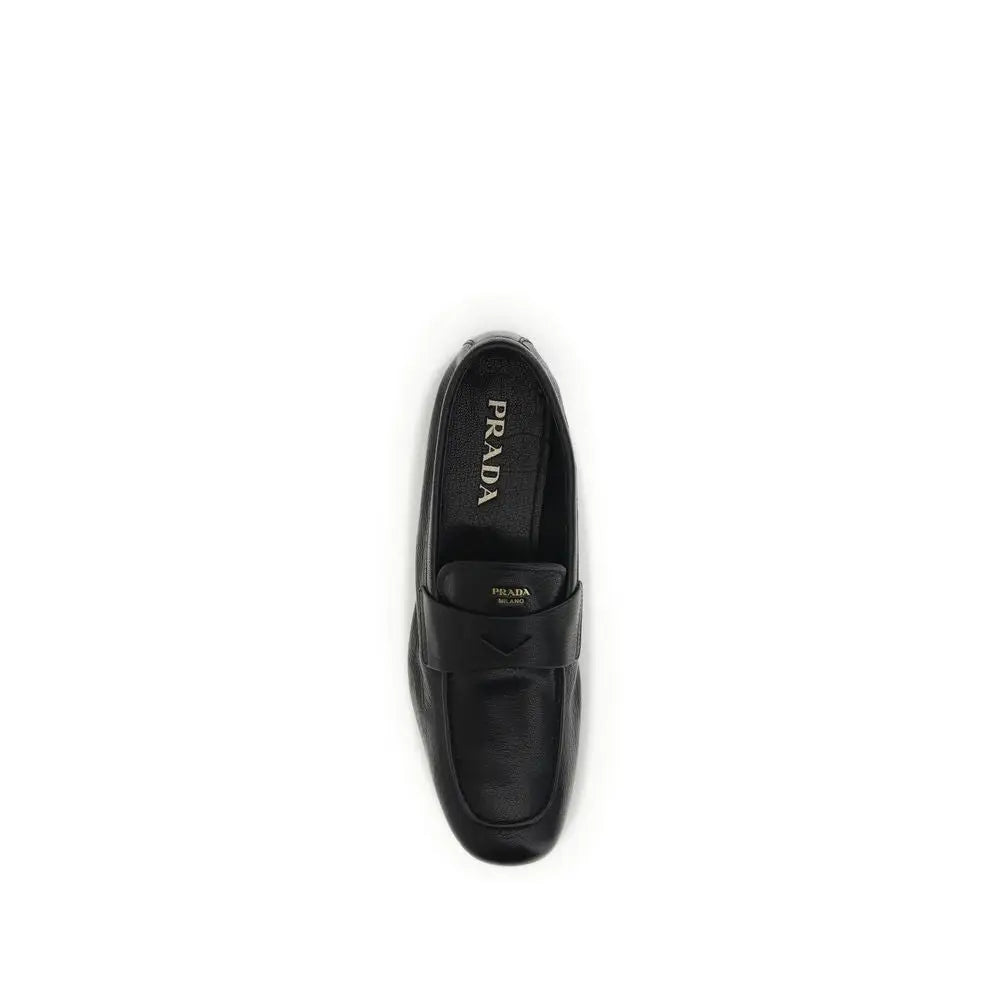 Sorte Prada loafers i sort kalveskind med minimalistisk design