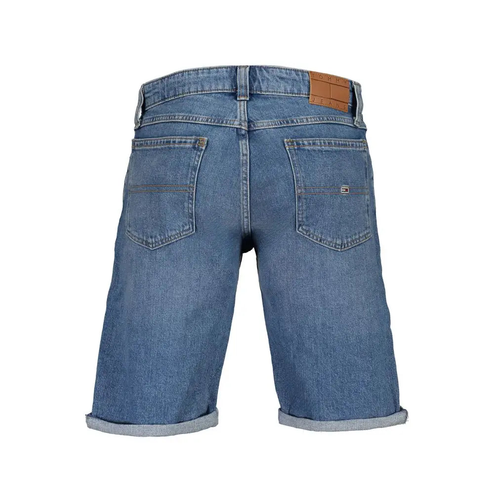 Tommy Hilfiger blå bomuldsshorts med rullede manchetter og læderpatch