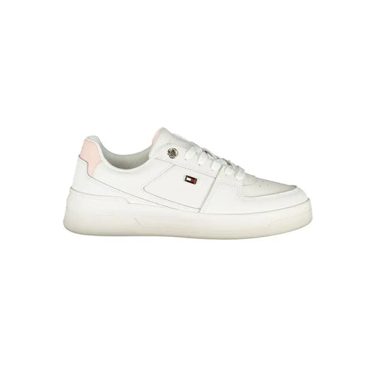 Tommy Hilfiger elegant white lace-up sneaker with pink accents and chunky sole